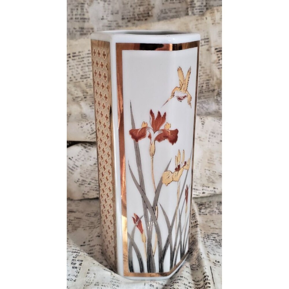 Vintage Golden Chokin Art Hexagonal Footed Vase with Gold and Metallic Trim